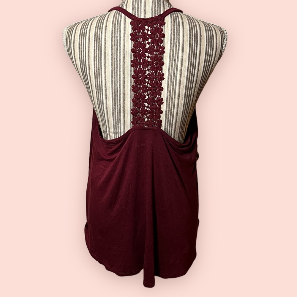 Aeropostale Woman's Burgundy Tank Top
